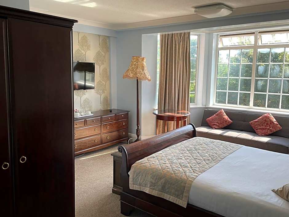 Yellow Mountain Hotel