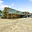 A Raceview Motor Inn