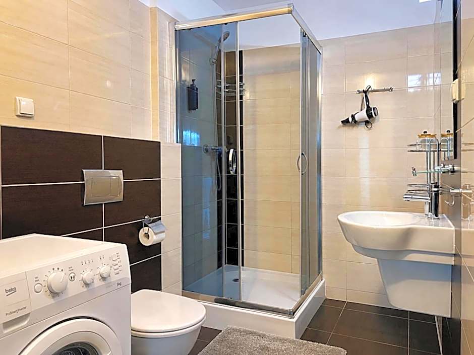 MARGI City Aparthotel
