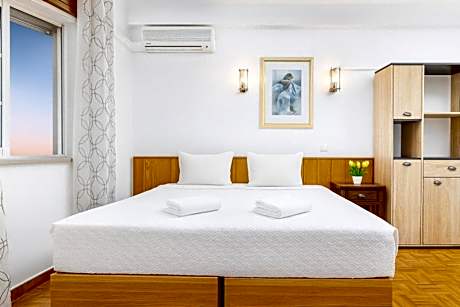 Lagos Central Suite DBV Guesthouse