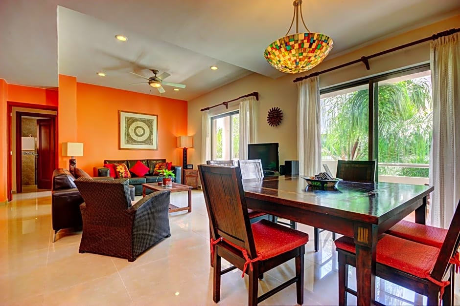 Riviera Maya Suites