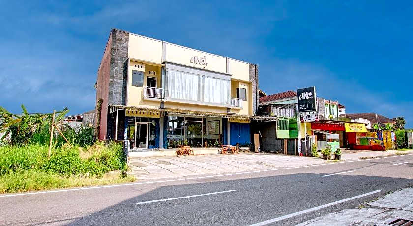 Hotel O Wonosobo Bunkbed