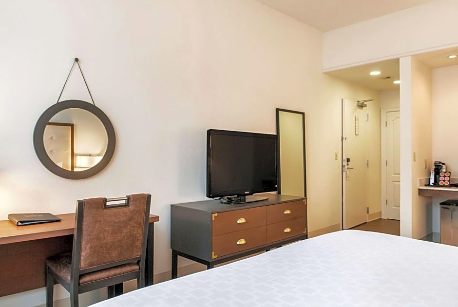 St Charles Coach House, Ascend Hotel Collection