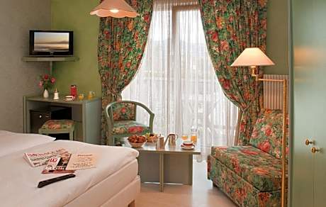 Roof Terrace Room