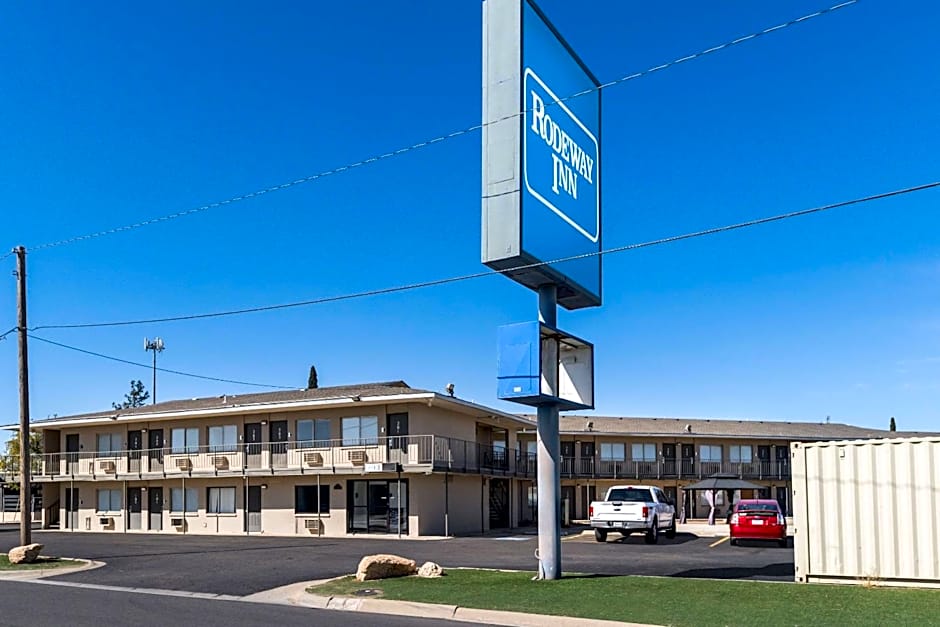 Rodeway Inn Midland South