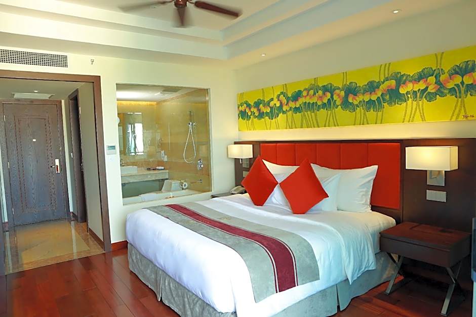 Summer Hotel