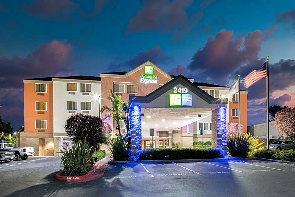 Holiday Inn Express Castro Valley By IHG