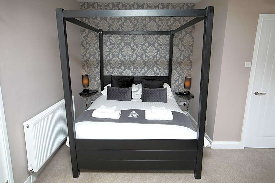 OYO Glyn Valley Hotel