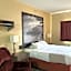 Super 8 by Wyndham Mason City