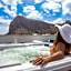 Sundeck Hotel