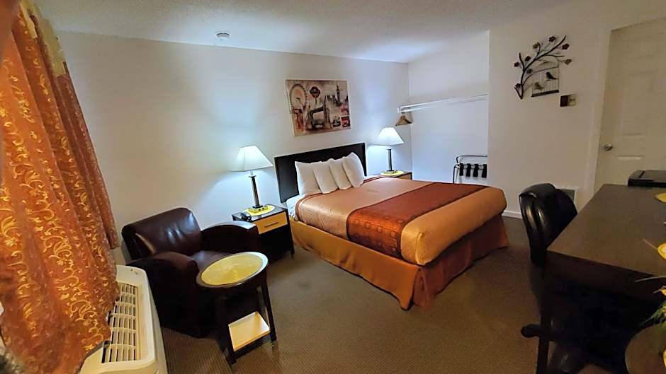 Motel West