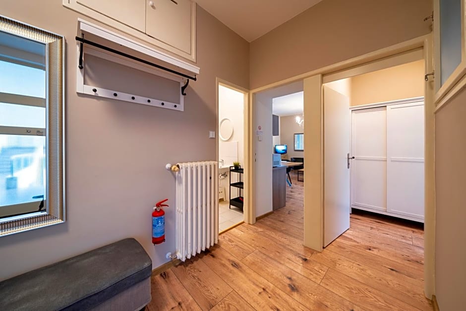 New Town - Apple Apartments