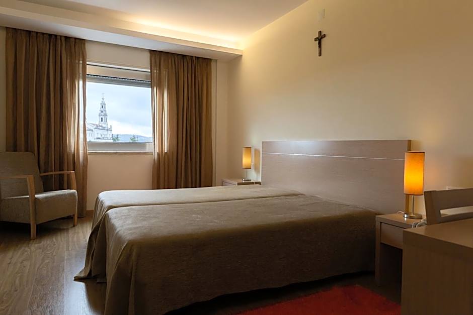 Photo 1 of 6 of 1 Double Bed or 2 Beds