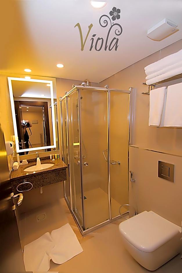 Viola Hotel Suites