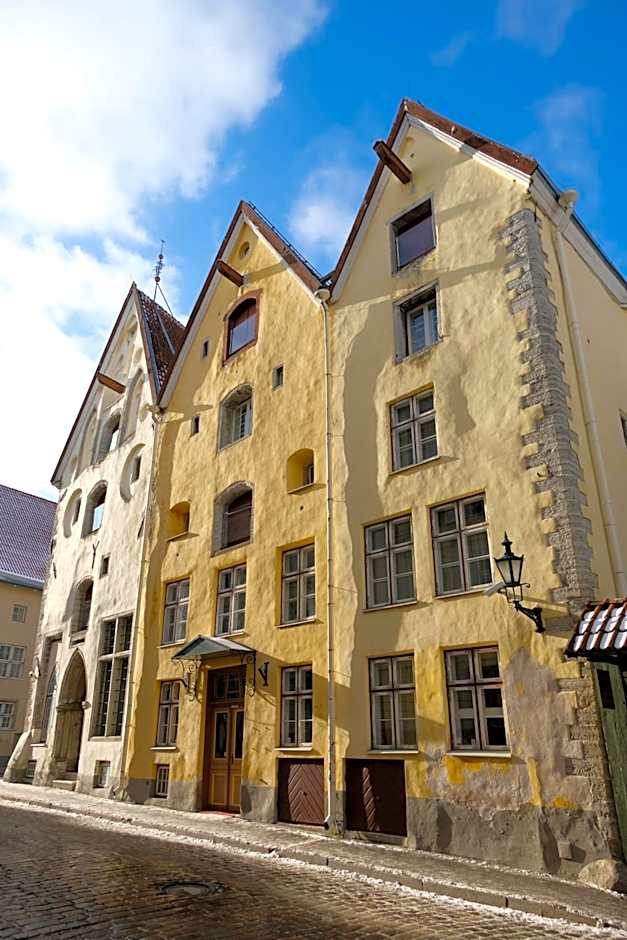 The Three Sisters Hotel