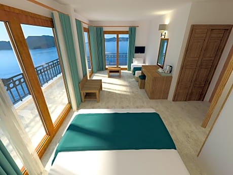 Superior Room with Sea View