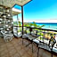 La Scala family apartments