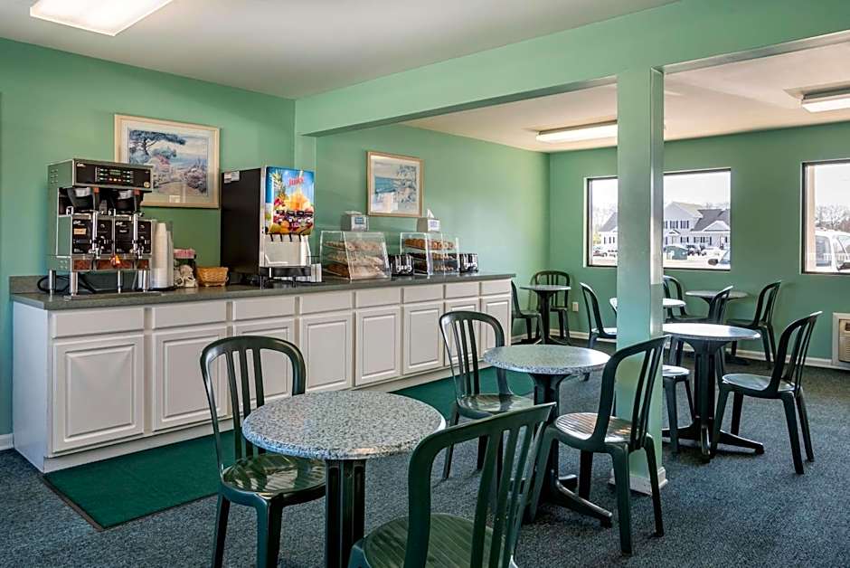 Rodeway Inn & Suites - Rehoboth Beach