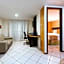 Quality Suites Natal
