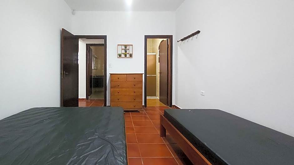Conforto, Piscina, Churrasqueira, 300mts mar, Wi-Fi