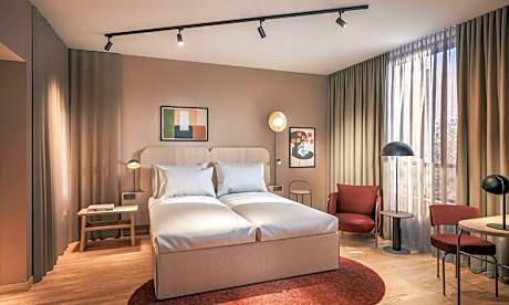 Junior Suite with Balcony