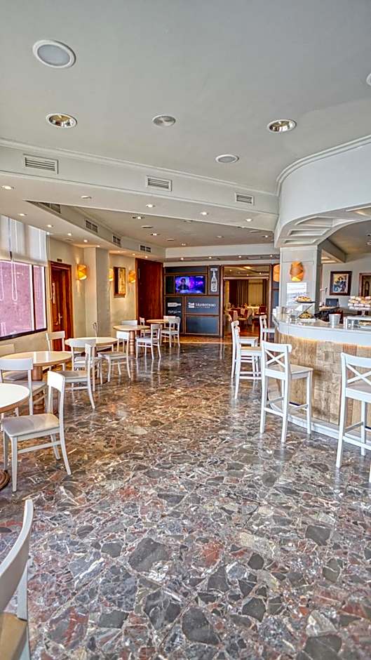 Hotel Montermoso