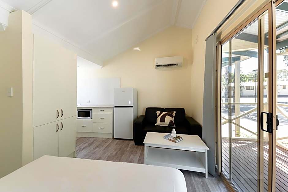 Highway 1 Holiday & Lifestyle Park