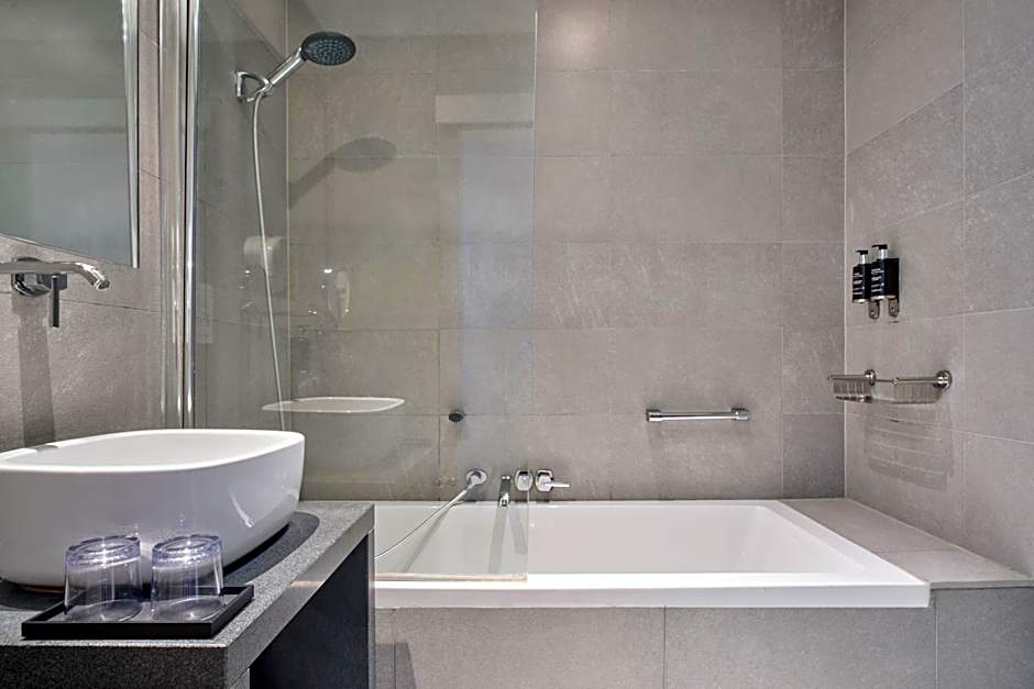 Aqua Hotel Brussels