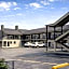 Quarters Inn & Suites