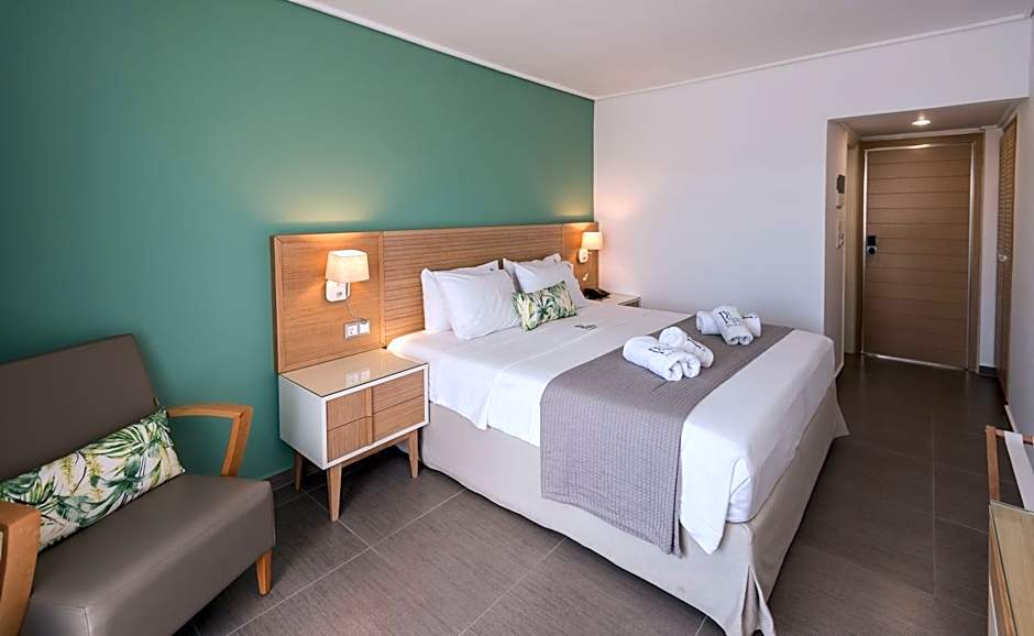 Palm Beach Hotel - Adults only