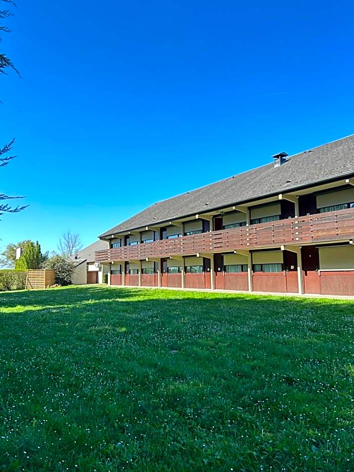 Campanile SablÃ©-Sur-Sarthe Vion