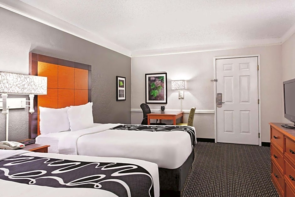 La Quinta Inn by Wyndham Champaign