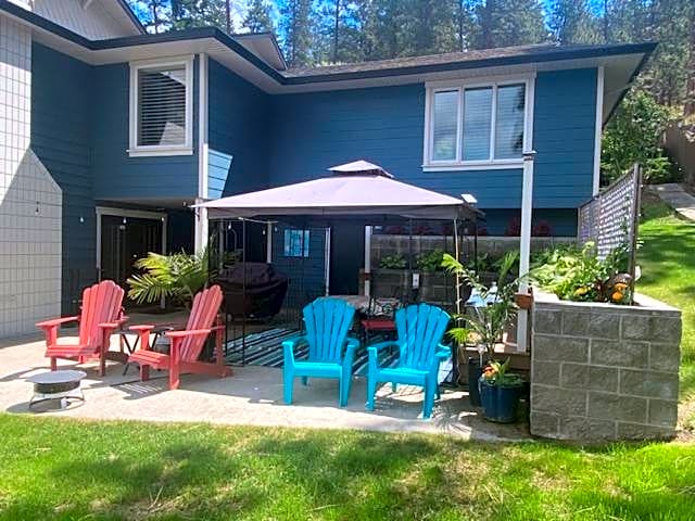 The Blue House Bed and Breakfast