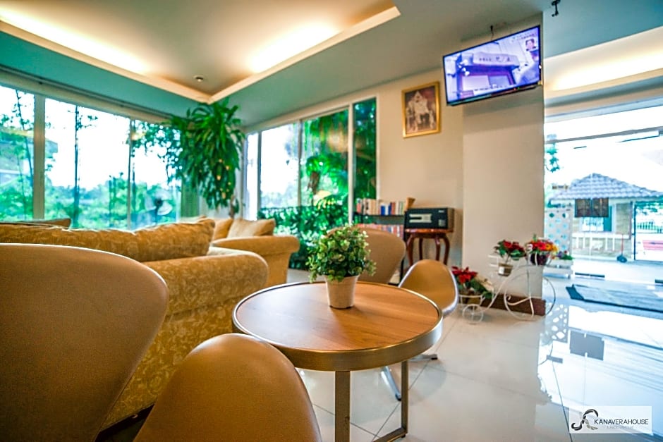 Kanavera Sriracha Hotel & Serviced Apartment