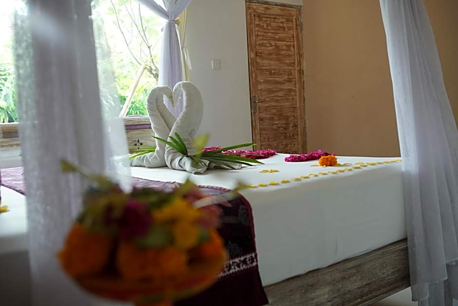 Oma In Pemuteran Bali