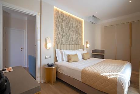 Suite with Sea View