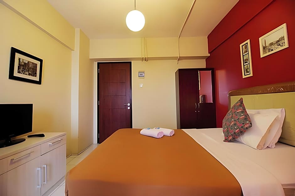 The London Living Apartment at Kebagusan City