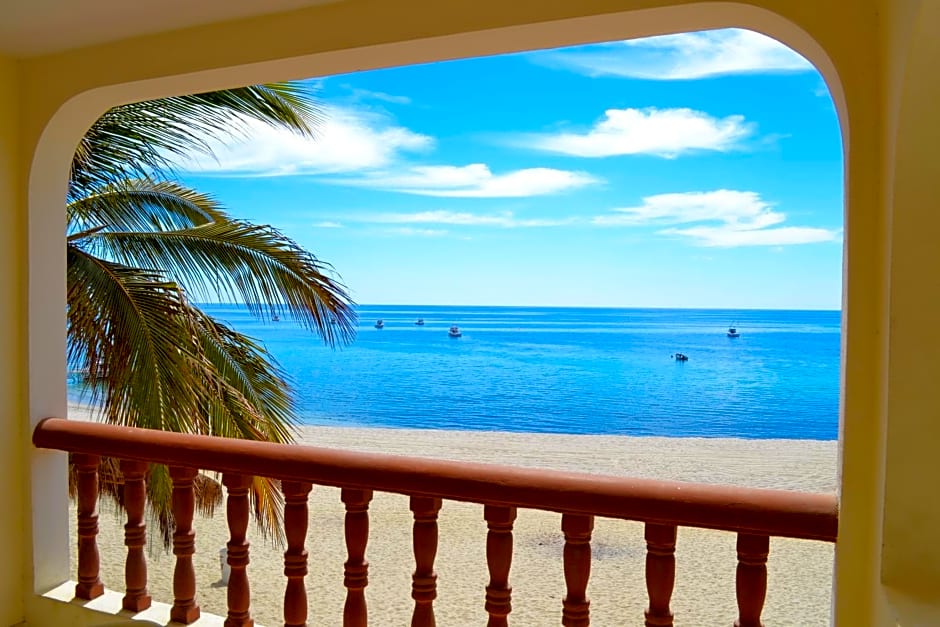 Hotel Playa Del Sol