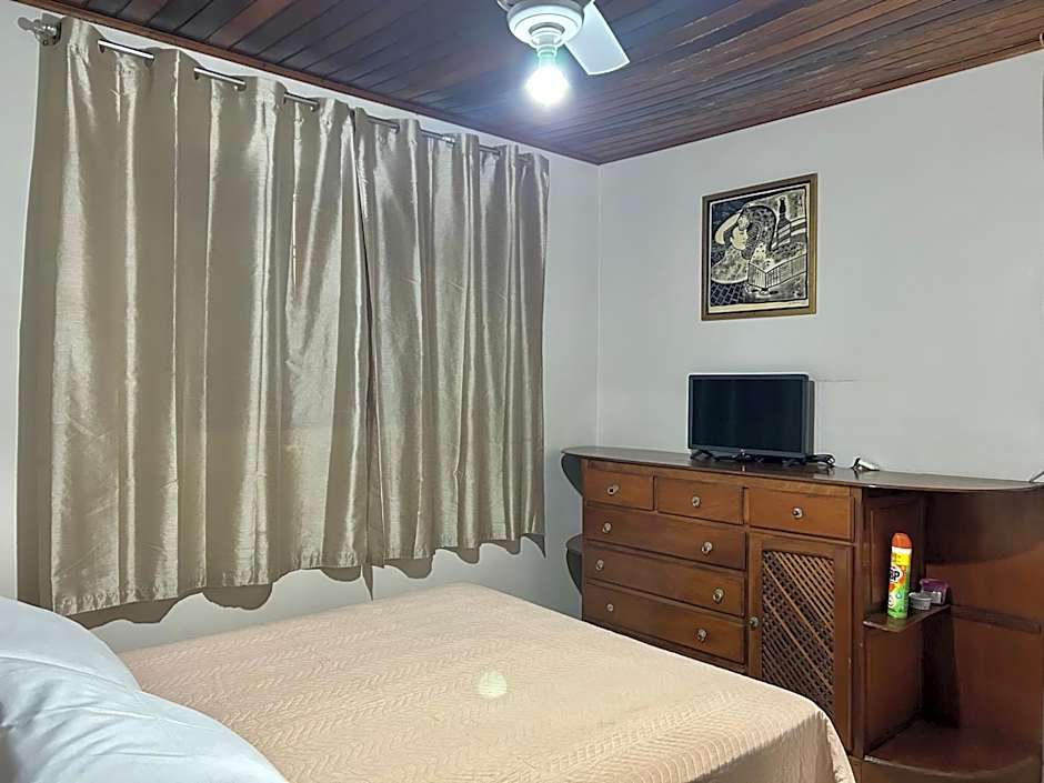 Zizi Home Vibes