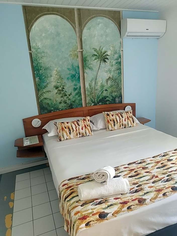 Bungalow Agathe - Piscine, Wifi, Farnienté et Plage à 2 minutes
