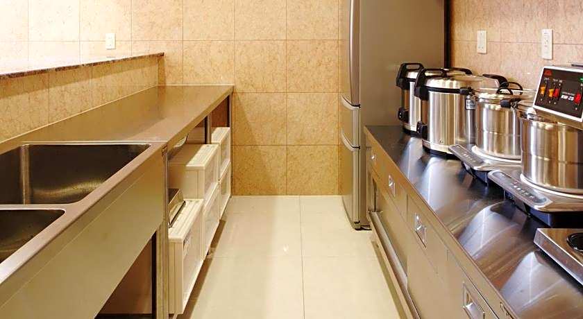 Toyoko Inn Sasebo Ekimae