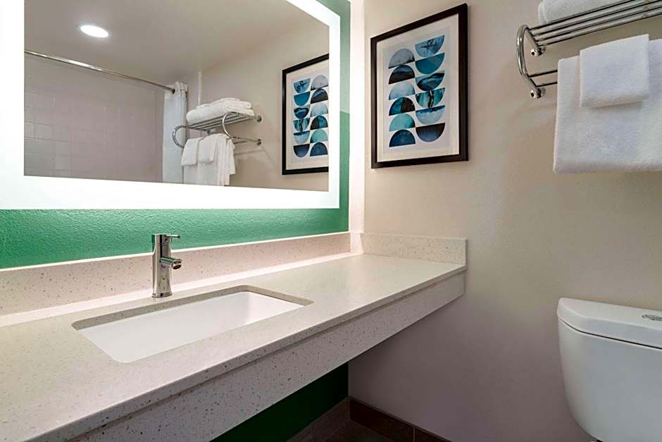 Wingate by Wyndham Williamsburg