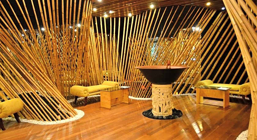 Kupu Kupu Jimbaran Beach Hotel & Spa by L'Occitane