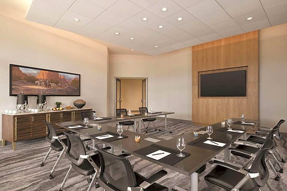 Hilton North Scottsdale at Cavasson