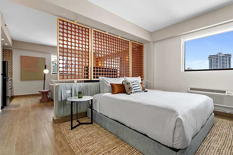 HiBird- Apartment and Suites Hotel