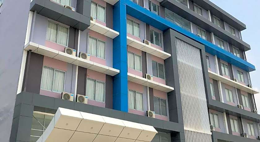 Hotel Broadway Yangon