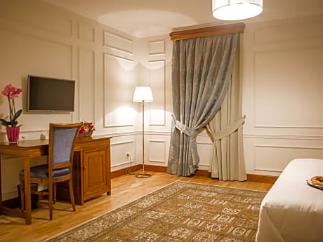 junior suite standard