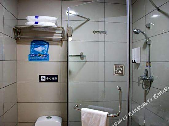 Manning Hotel (Guangzhou  Zhongshan Hospital  Dongshankou Metro Station)