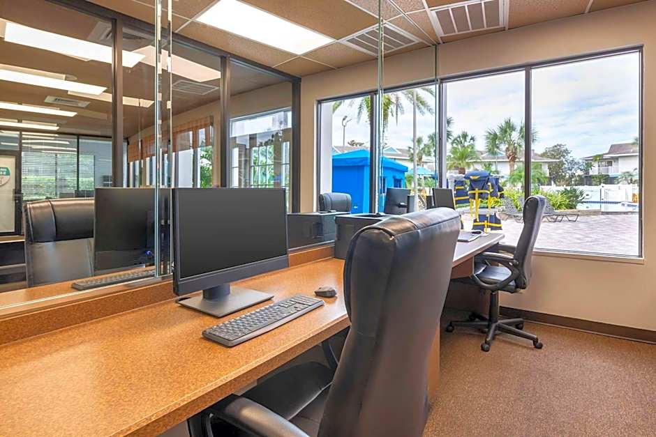 Hilton Vacation Club Aqua Sol Orlando West