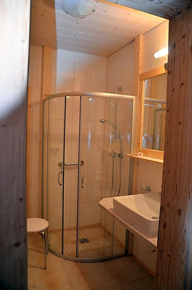 Pension zum Schreiner